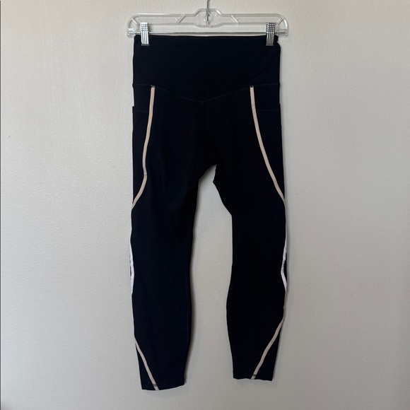 Members Mark Everyday Fashion Leggings Black with White and Cream Design - Picture 4 of 5